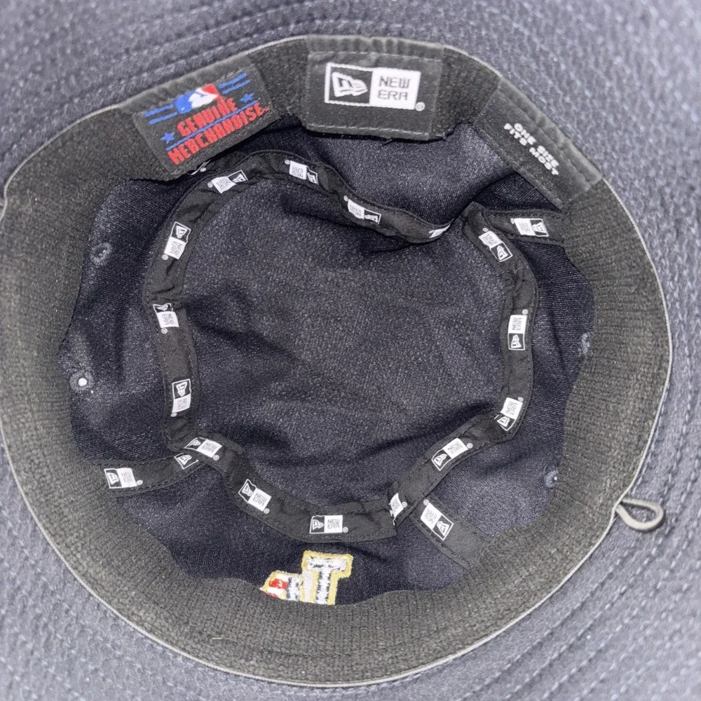 LA Dodgers Stars And Stripes NL  LOGO Bucket Hat Navy Blue New Era 2018 MLB‎ EUC